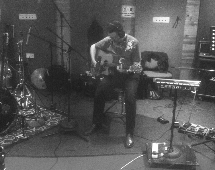 nosferatu_guitarist_damien_deville_nosferatu_gothic_rock_band