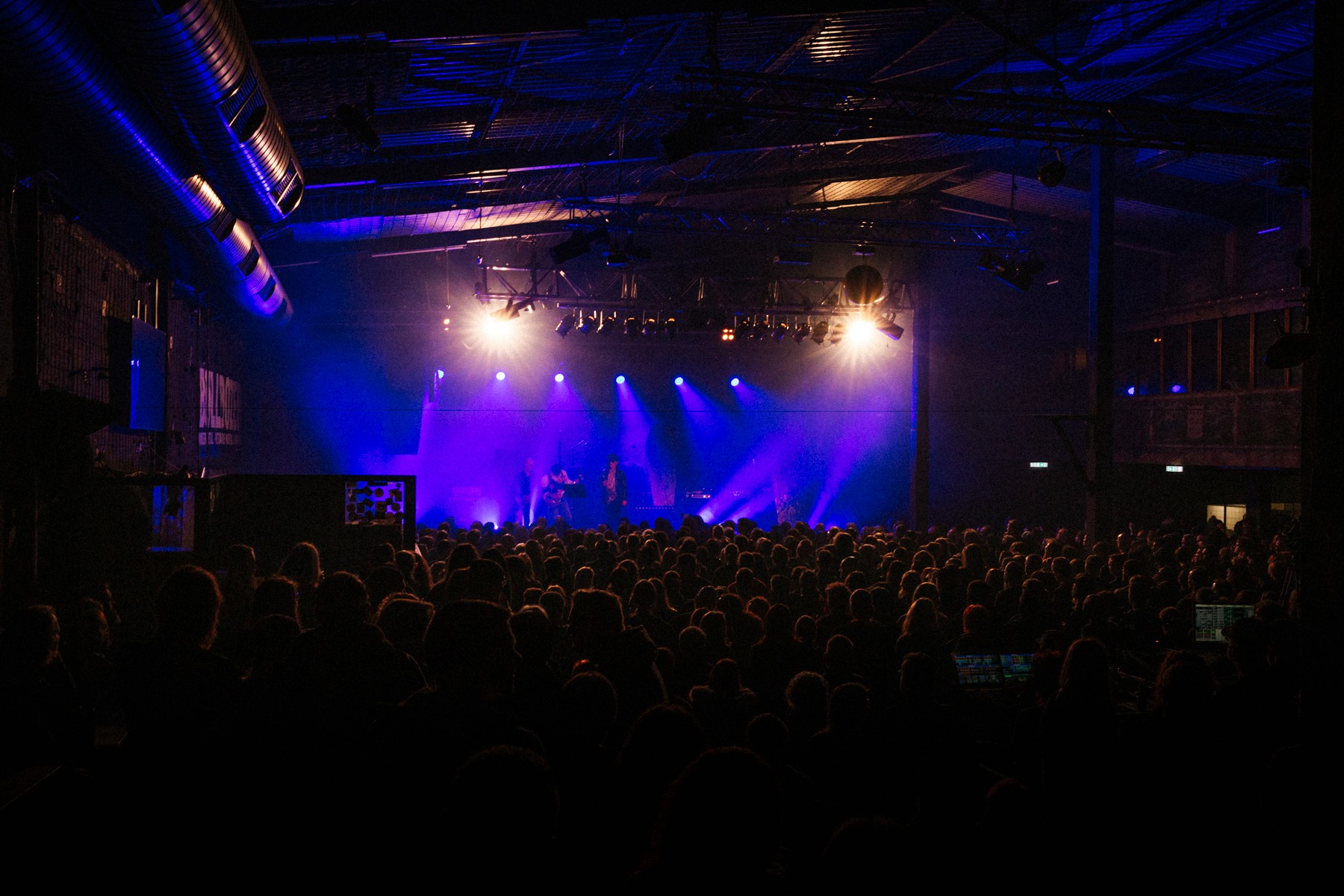 gothic_rock_band_nosferatu_at_lka_lomghorn_arena_stuttgart_in_2020